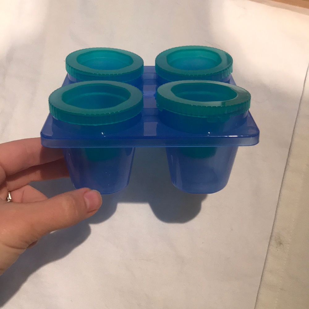 Makes Jell-O shot glasses